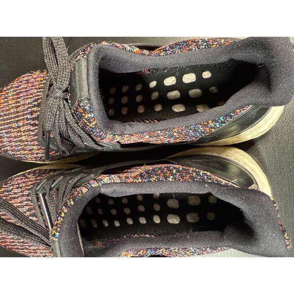 Adidas UltraBoost 4.0 Mens Size 9.5 Running Shoes Black Multicolor No Insoles - Picture 4 of 6